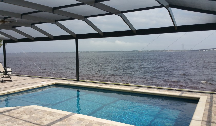 Pool enclosure for Gulf Breeze, Navarre, Pensacola and Destin